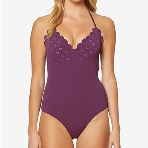 🆕 Jessica Simpson Under the Sea Scalloped 1 Pc